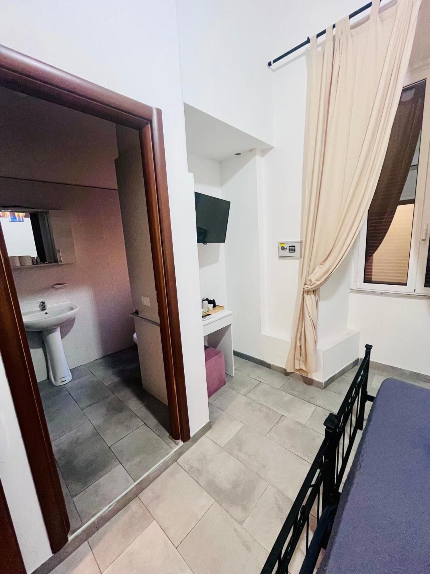 Grandis Rooms Rome Buitenkant foto