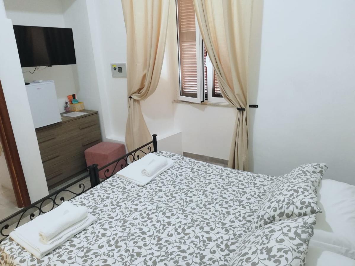 Grandis Rooms Rome Buitenkant foto
